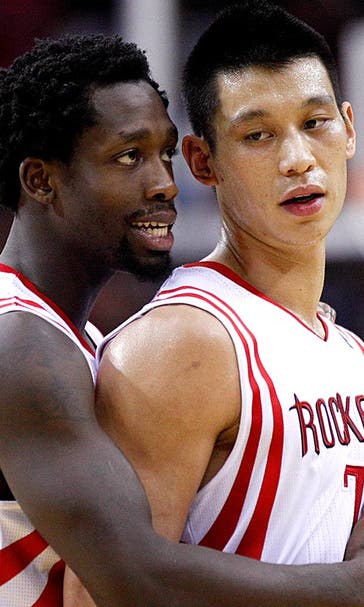 Rockets get off to slow start, but rally to beat Spurs